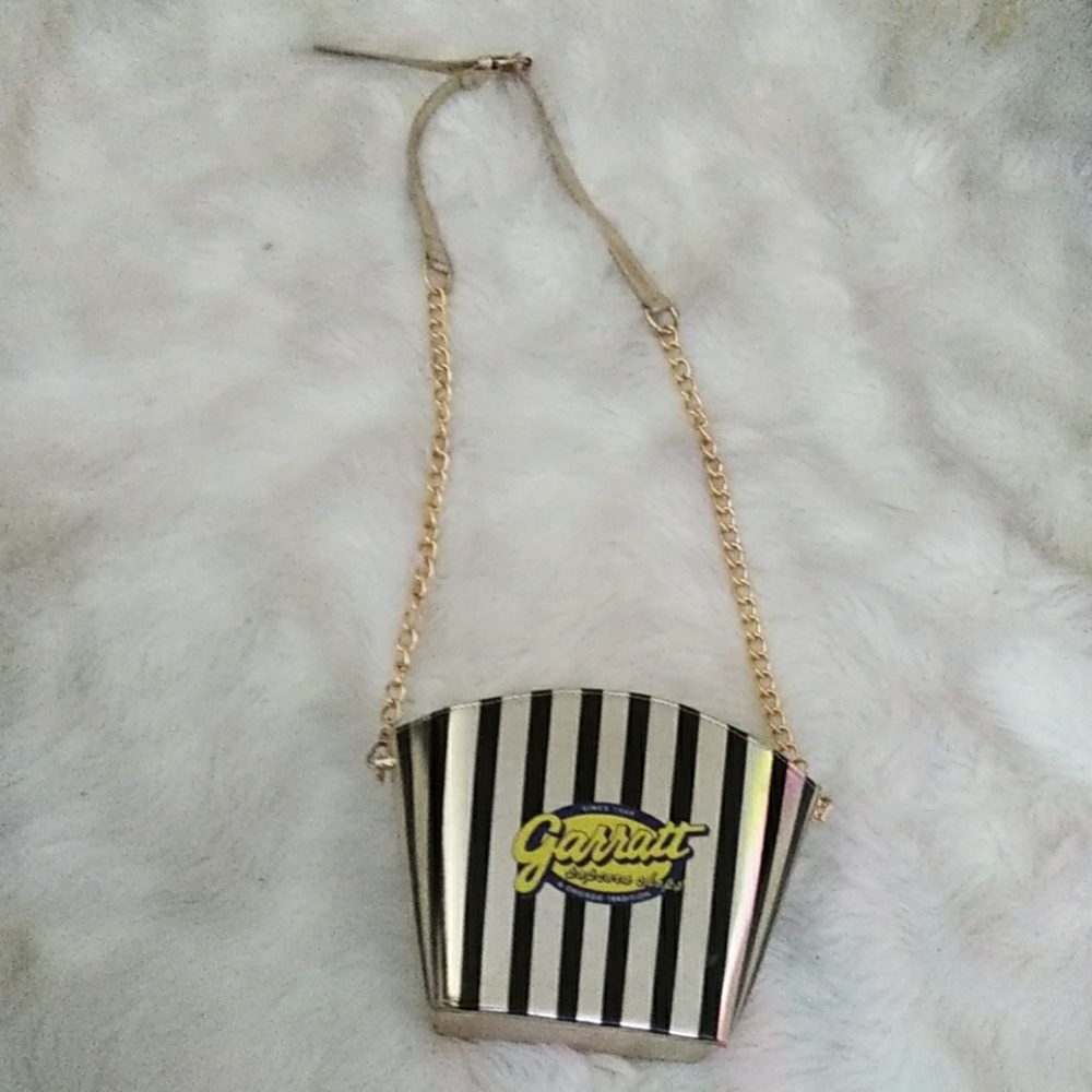 Popcorn purses